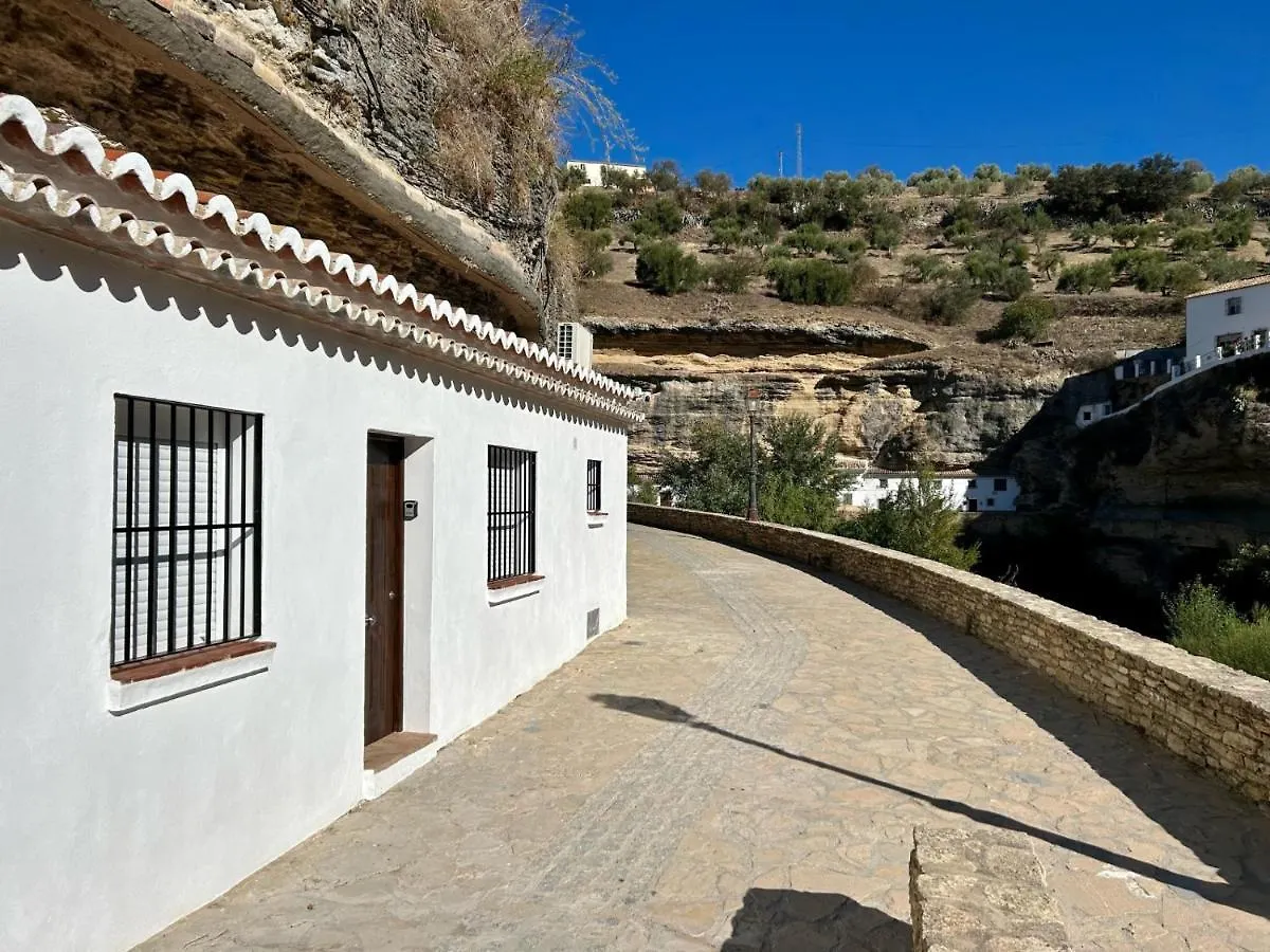 Casa Cueva Sol Y Luna Setenil Setenil De Las Bodegas Spain